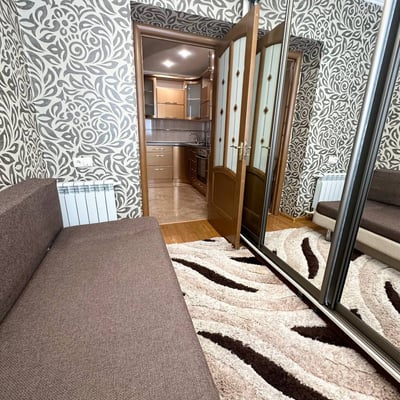 Аренда ухоженной 2-комнатной квартиры, 47 м², Центр, Кишинёв, Молдова